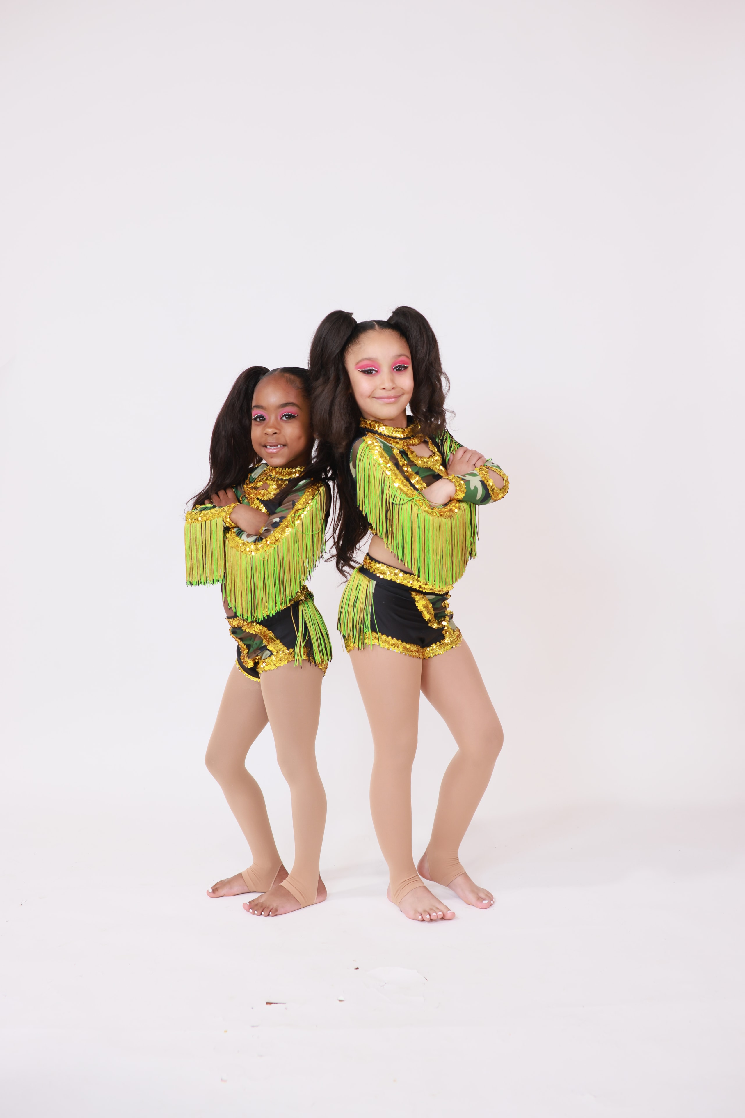 Dancers showing team spirit